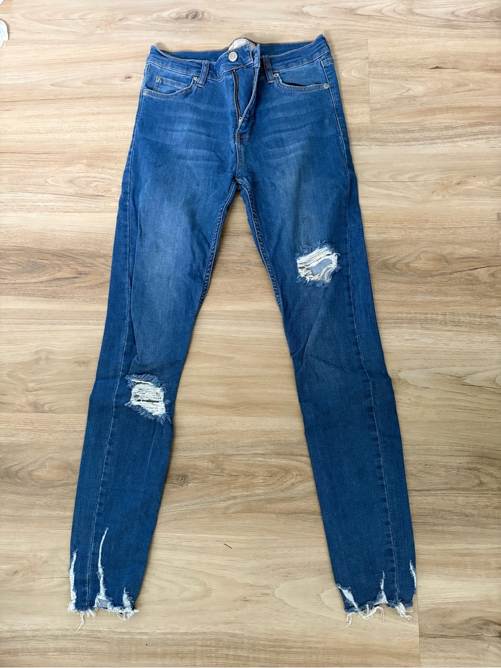 High-Rise Distressed Skinny Jeans - Blue